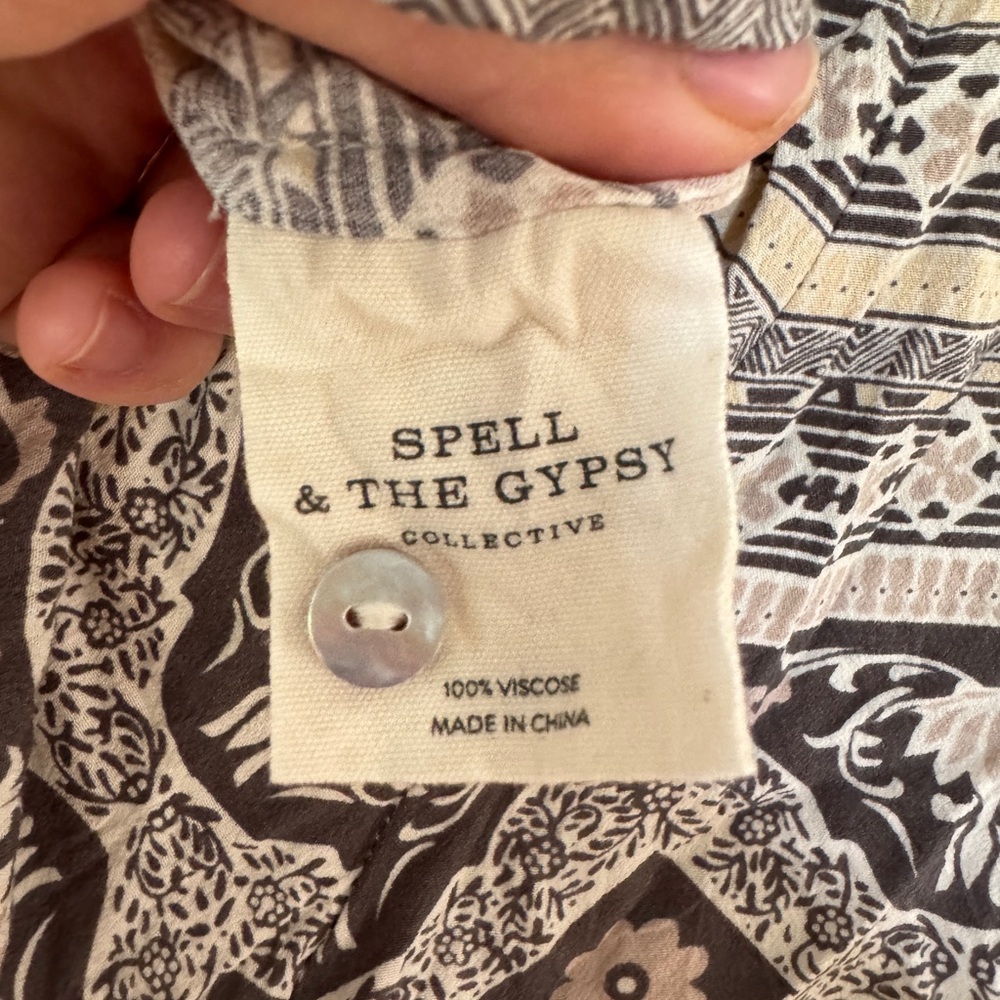 Spell & the Gypsy Journey Printed Romper XXL - Picture 7 of 7